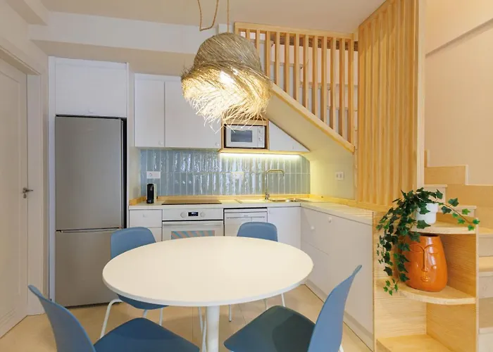 2 Delux Bedrooms Central&pool&beach Apartmán