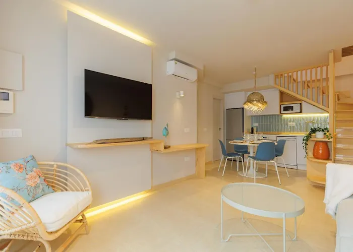 2 Delux Bedrooms Central&pool&beach Apartmán *