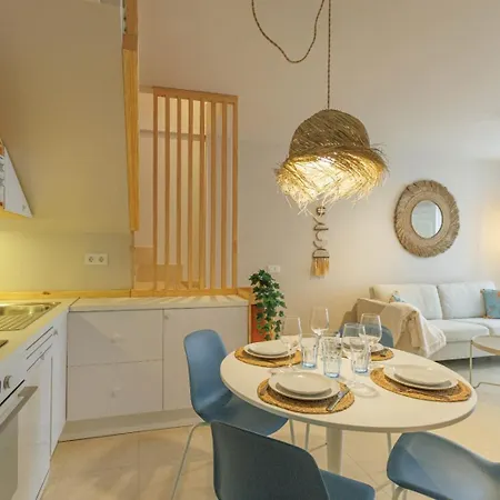 2 Delux Bedrooms Central&pool&beach * Калета-де-Фусте