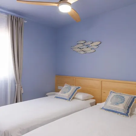 2 Delux Bedrooms Central&pool&beach * Калета-де-Фусте