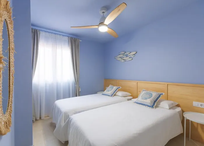 2 Delux Bedrooms Central&pool&beach Appartement *