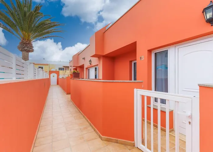 2 Delux Bedrooms Central&pool&beach *