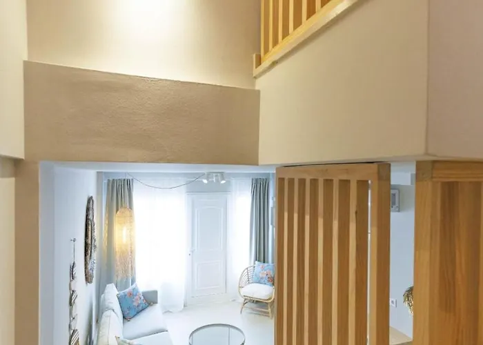 2 Delux Bedrooms Central&pool&beach *