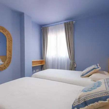 2 Delux Bedrooms Central&pool&beach Daire *